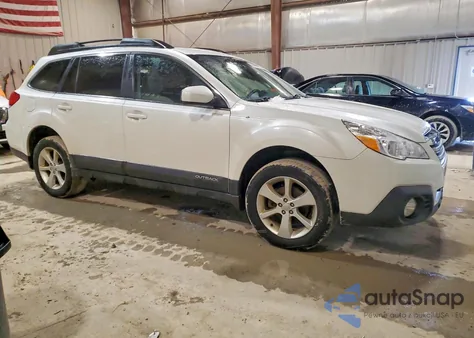 2014 Subaru Outback 2.5I Premium z USA, uszkodzony, nr VIN 4S4BRCDC4E3204578